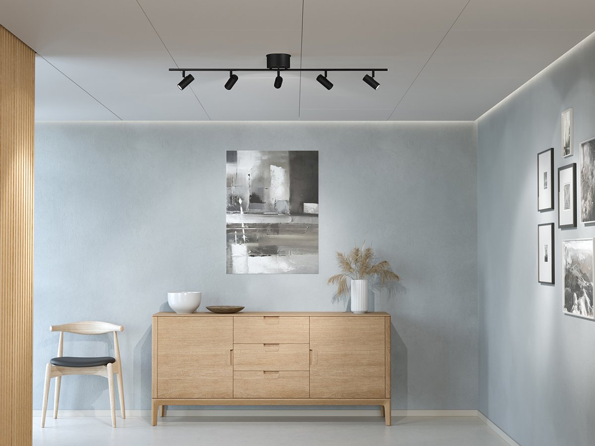 Cato 5 Noir mat spot De Belid - La série Cato comprend des lampadaires, des spots, des lampes de table et des appliques murales.