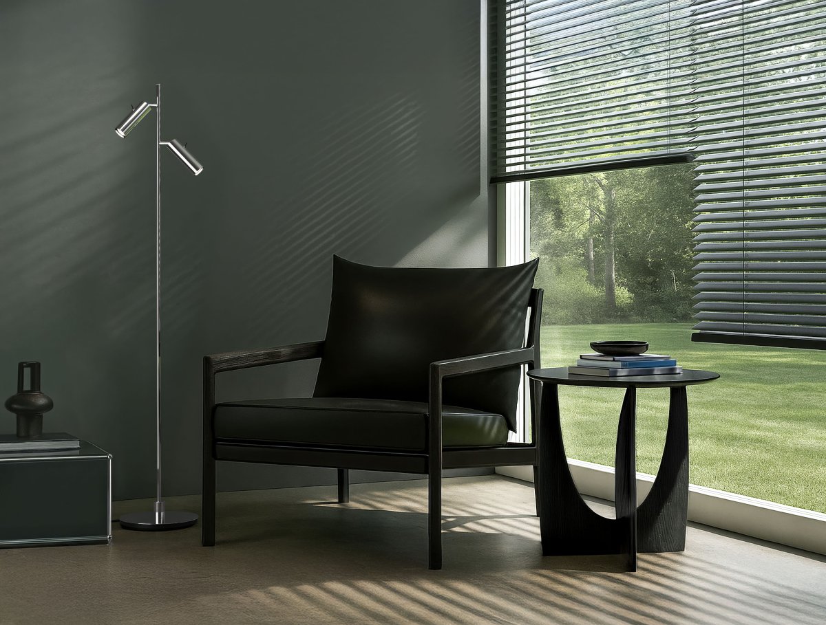 Pipeline 2 Chrome lampadaire De Herstal - Pour un confort optimal, Pipeline est &eacute;quip&eacute; d'un c&acirc;ble de 2 m&egrave;tres offrant une grande flexibilit&eacute; d'installation.