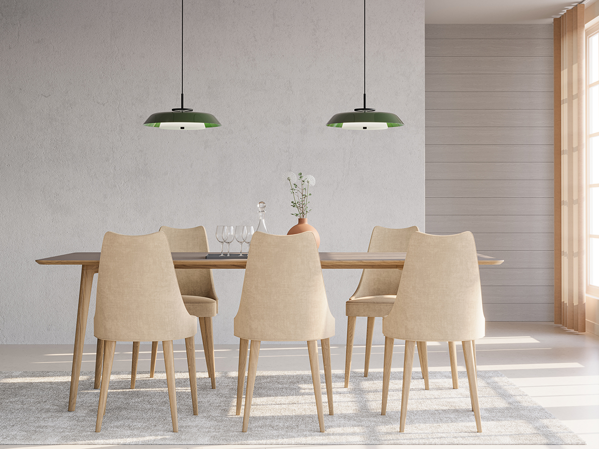 Horisont Ø43 Vert forêt suspension De Belid - Ses abat-jour élancés, son verre soufflé à la main et son abat-jour suspendu lui confèrent une esthétique à la fois classique et moderne.