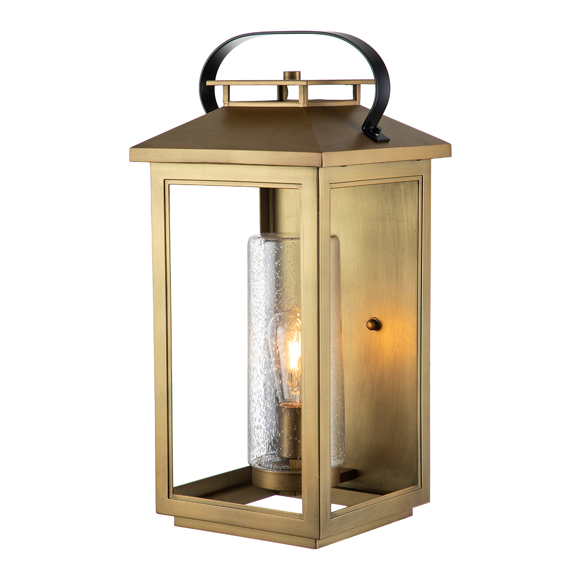Atwater 52cm Laiton lampe d’extérieur De Elstead Lighting - Med IP44-klassning &auml;r Atwater skyddad mot fukt och v&auml;derp&aring;verkan, vilket g&ouml;r den till en elegant och l&aring;ngvarig l&ouml;sning f&ouml;r entr&eacute;er, uteplatser och tr&auml;dg&aring;rdsmilj&ouml;er.