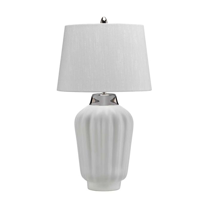 Bexley 56cm Blanc lampe de table De Elstead Lighting - Den levereras med en avsmalnande lampsk&auml;rm i ljus elfenbensf&auml;rgad konstsilke med en silverlaminerad insida, handgjord i Storbritannien.