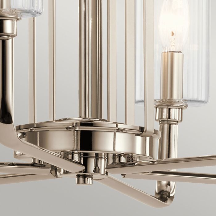 Kimrose Ø68 Nickel suspension De Elstead Lighting - Les abat-jour cylindriques en verre sont transparents et présentent des rainures verticales, créant un effet d'éclairage unique et subtil.