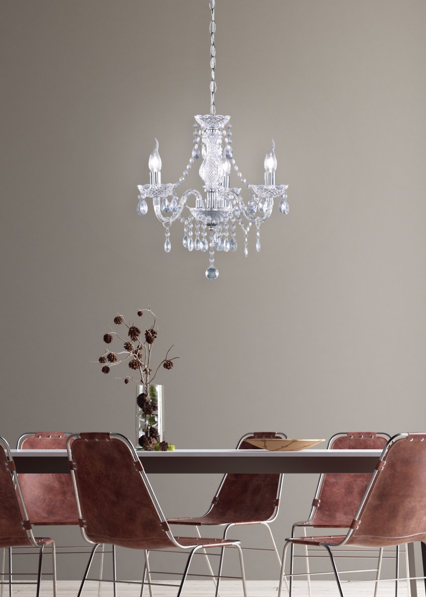 Luster Ø46 Chrome suspension De Trio Lighting - La combinaison du métal chromé et des cristaux acryliques transparents crée un look sophistiqué et harmonieux qui ajoute une touche d'élégance et de glamour à votre maison.
