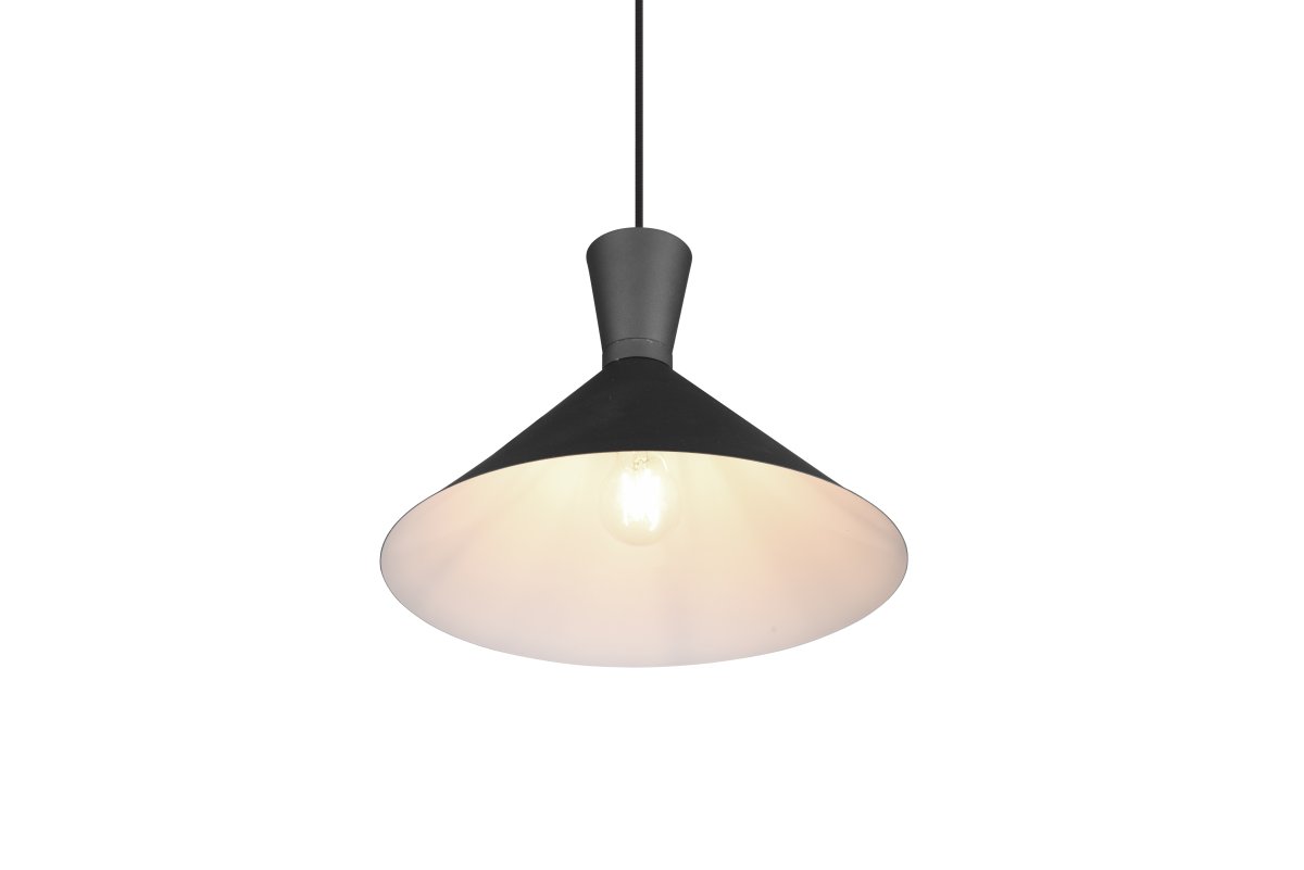 Enzo Ø35 Noir suspension De Trio Lighting - Sa forme ronde le rend idéal pour être suspendu au-dessus d'une table à manger ronde ou, en en suspendant plusieurs d'affilée, au-dessus d'une table à manger oblongue ou d'un comptoir de cuisine.