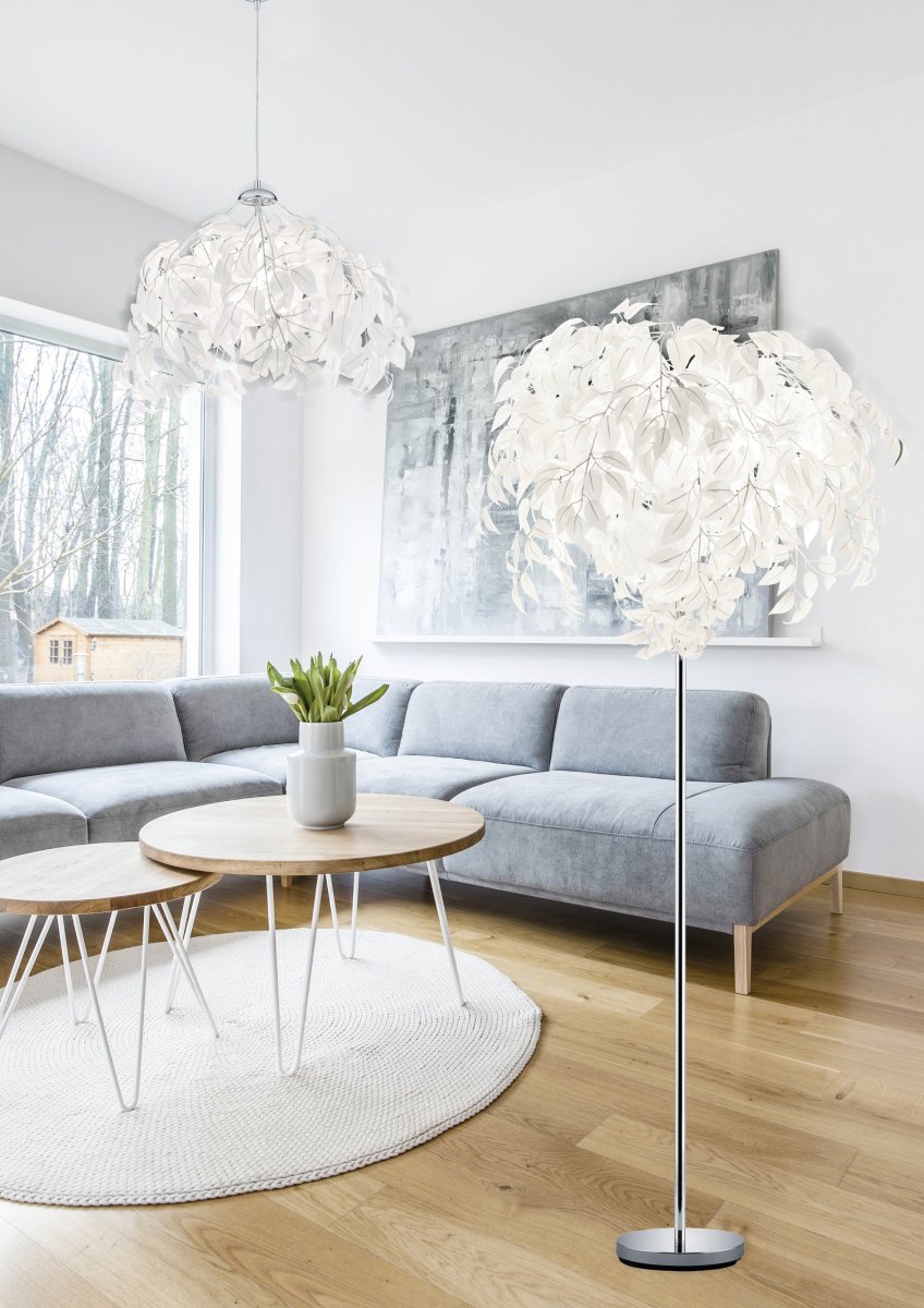 Leavy Blanc lampadaire De Trio Lighting - Le lampadaire Leavy est un &eacute;l&eacute;ment unique et impressionnant dans votre maison avec ses feuilles d&eacute;coratives en plastique qui lui conf&egrave;rent un style distinctif et enchanteur.