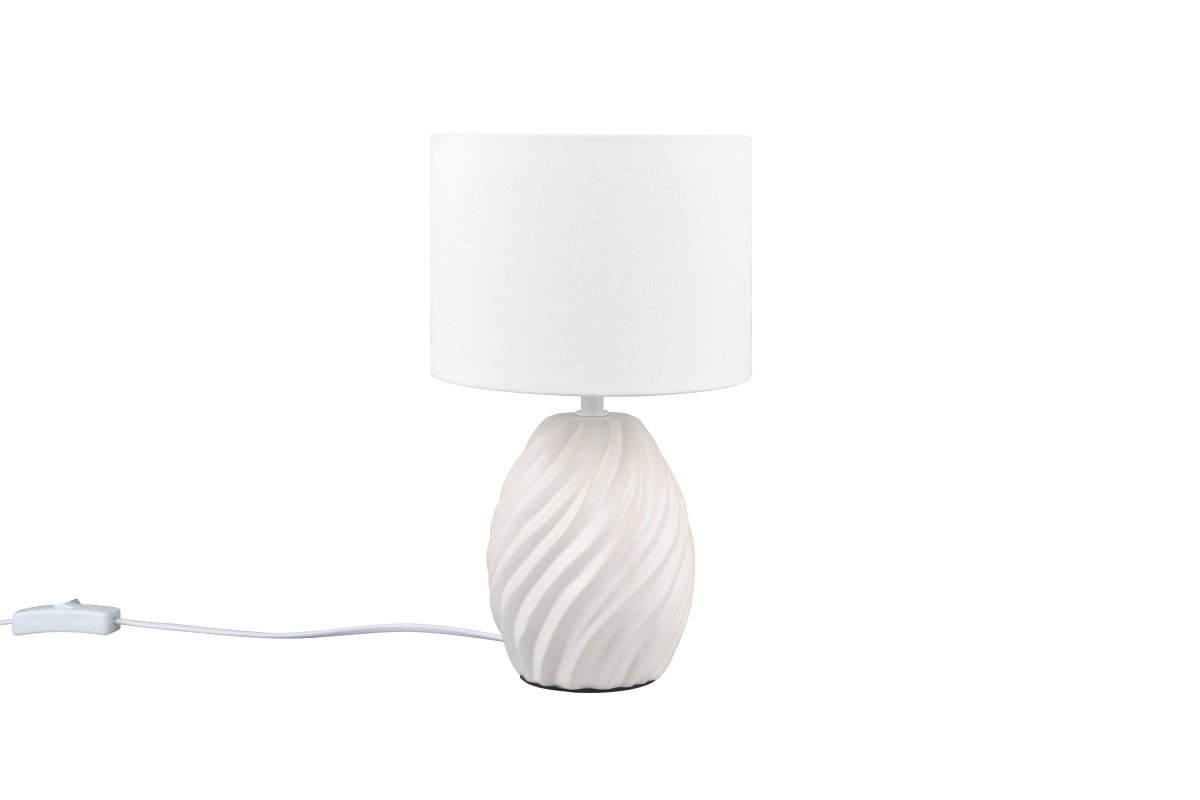Melva 30cm Blanc lampe de table De Trio Lighting - Am&eacute;liorez votre int&eacute;rieur avec la lampe de table Melva &ndash; une combinaison parfaite de style et de fonctionnalit&eacute;.