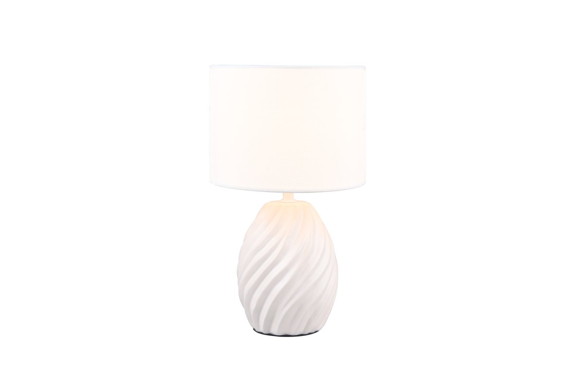 Melva 30cm Blanc lampe de table De Trio Lighting - Am&eacute;liorez votre int&eacute;rieur avec la lampe de table Melva &ndash; une combinaison parfaite de style et de fonctionnalit&eacute;.
