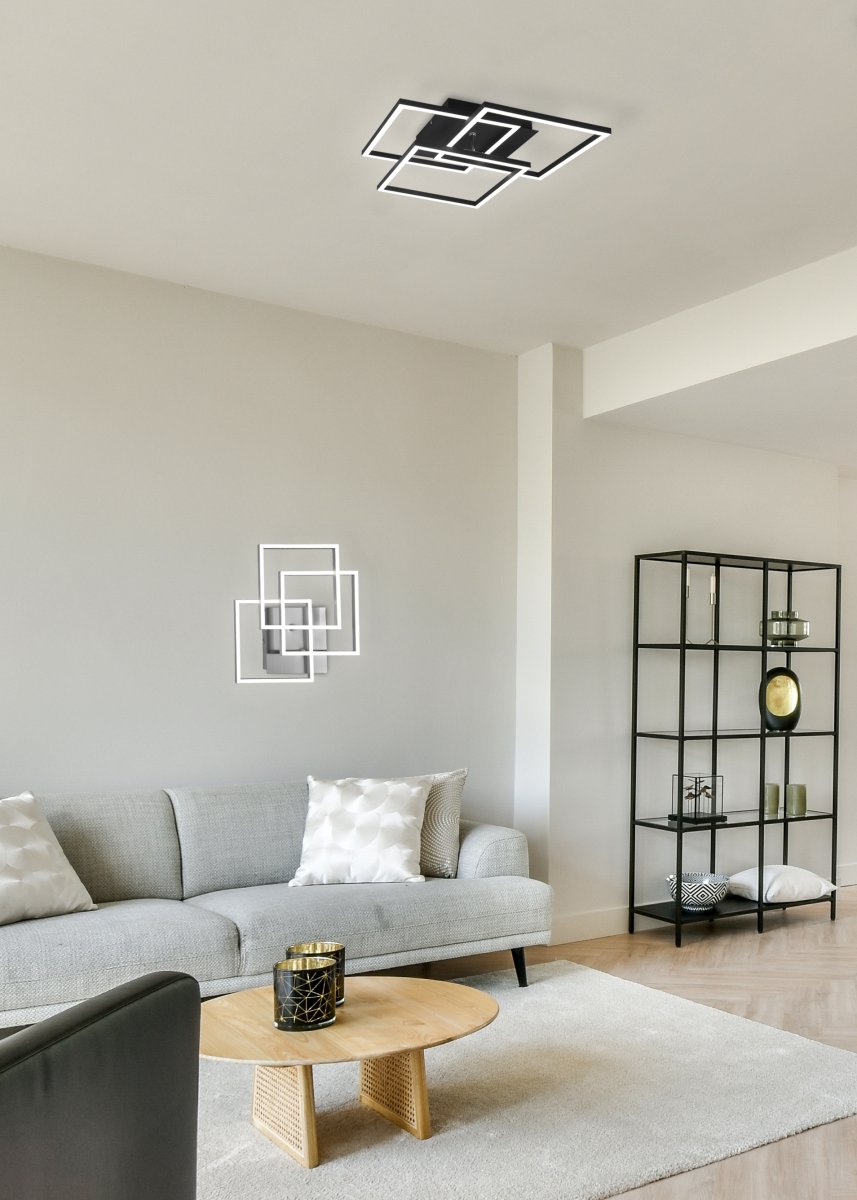 Mobile 42cm Noir plafonnier De Trio Lighting - Le design minimaliste en noir mat fait de cette lampe un élément de design d'intérieur polyvalent qui s'intègre dans de nombreux styles différents tout en offrant une élégance et une fonctionnalité modernes.