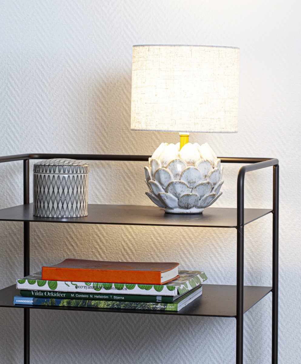 Rosanna 30cm Beige lampe de table De Cottex - Il est recommandé de le placer dans le couloir, le salon ou près de la fenêtre.
