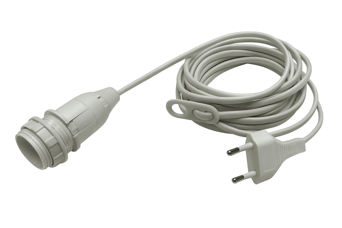 Jeu de câbles pour étoile de Noël 5 m avec interrupteur et fiche Blanc De Nordic Lighting - Le c&acirc;ble g&eacute;n&eacute;reux de 5 m&egrave;tres vous permet de placer l'&eacute;toile l&agrave; o&ugrave; elle est la plus visible, m&ecirc;me l&eacute;g&egrave;rement &agrave; l'&eacute;cart de la prise de courant la plus proche.