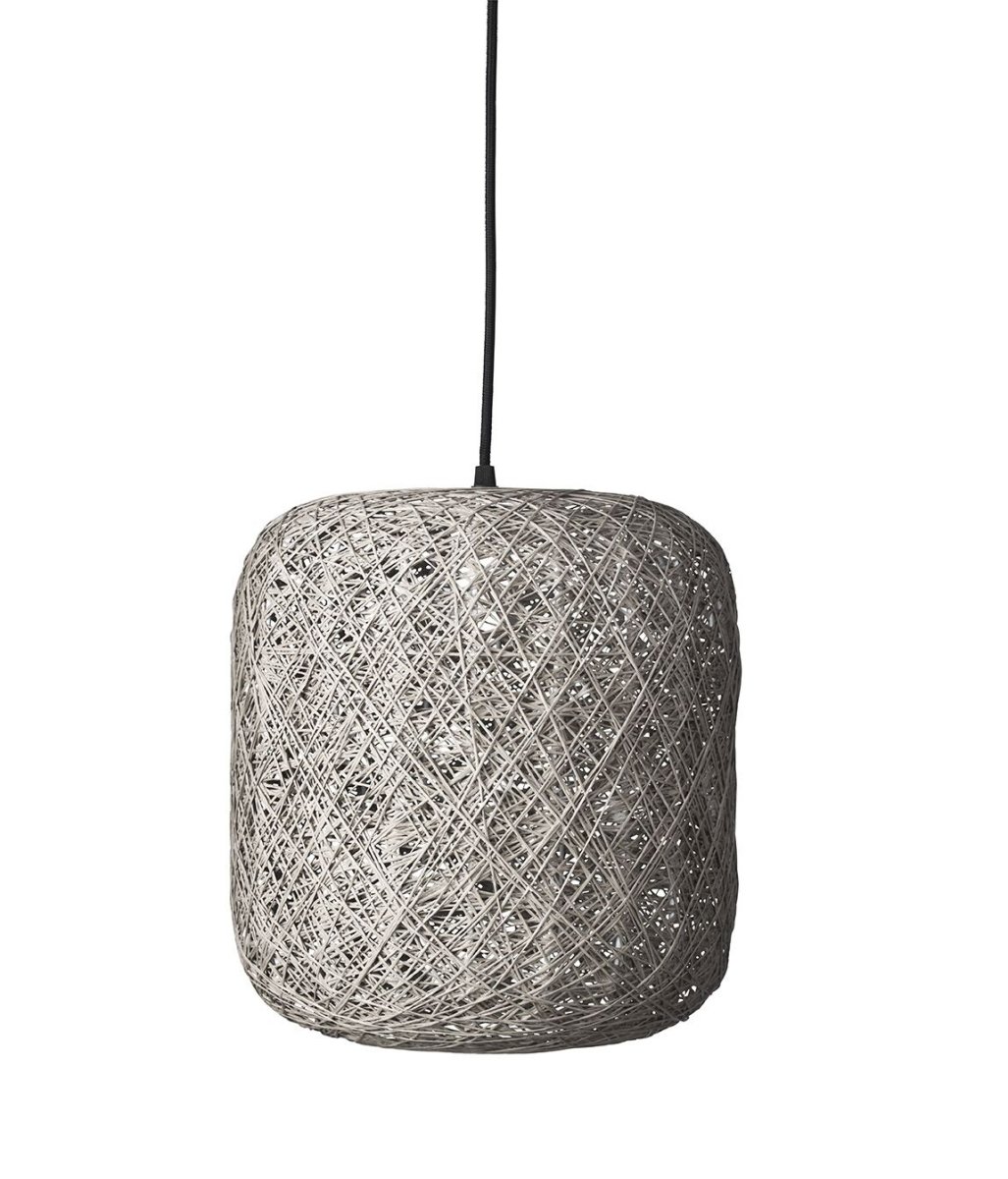 Spin Ø30 Gris suspension De Dyberg Larsen - Lampan finns i tre olika storlekar, och denna variant &auml;r den minsta i serien.