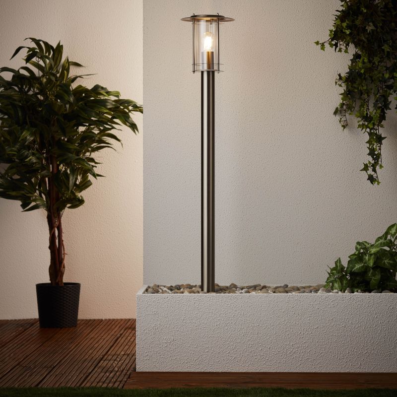 York 100cm Acier bornes De Brilliant - D'une hauteur d'un mètre, elle offre une orientation claire dans l'obscurité tout en apportant une touche d'élégance à votre extérieur.