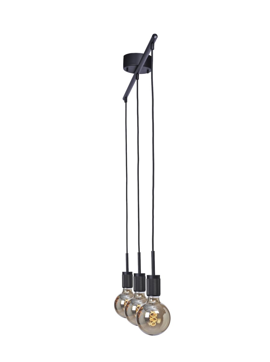 Rille 85cm Noir suspension De Cottex - Grâce à sa forme allongée, elle est particulièrement mise en valeur au-dessus d'une table à manger ou dans une cuisine.