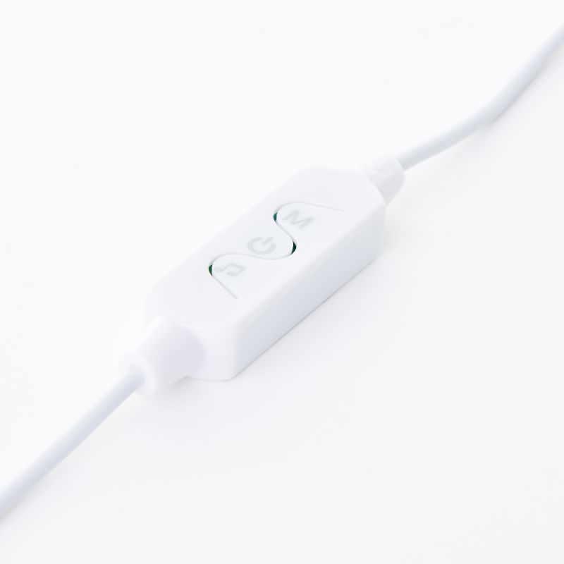 Neele 50cm Blanc lampe de table De Brilliant - Grâce à ses LED RVB, vous disposez d'un large choix de couleurs et d'effets lumineux, vous permettant d'adapter facilement la lumière à votre humeur et à l'occasion.