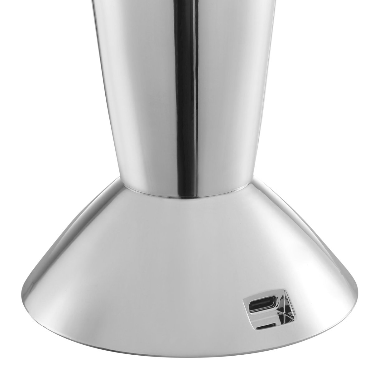 Stormlight 36cm Chrome lampe pour enfant De Brilliant - Stormlight est une lampe de table décorative et portable qui allie le design rétro classique d'une lampe à lave à un effet tourbillonnant hypnotisant.