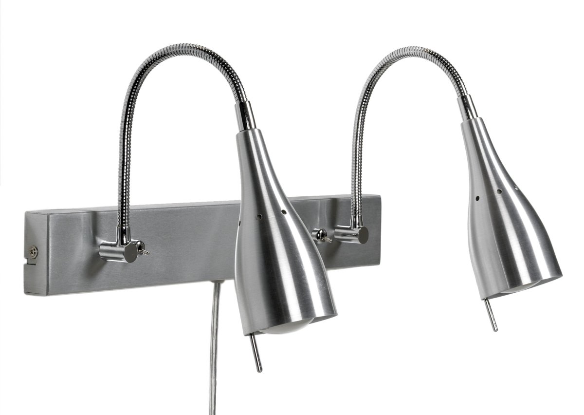 Tanum Aluminium lampe de lecture De Armaturhantverk - Son design &eacute;l&eacute;gant et minimaliste en fait un choix parfait pour la chambre, le salon ou le bureau.