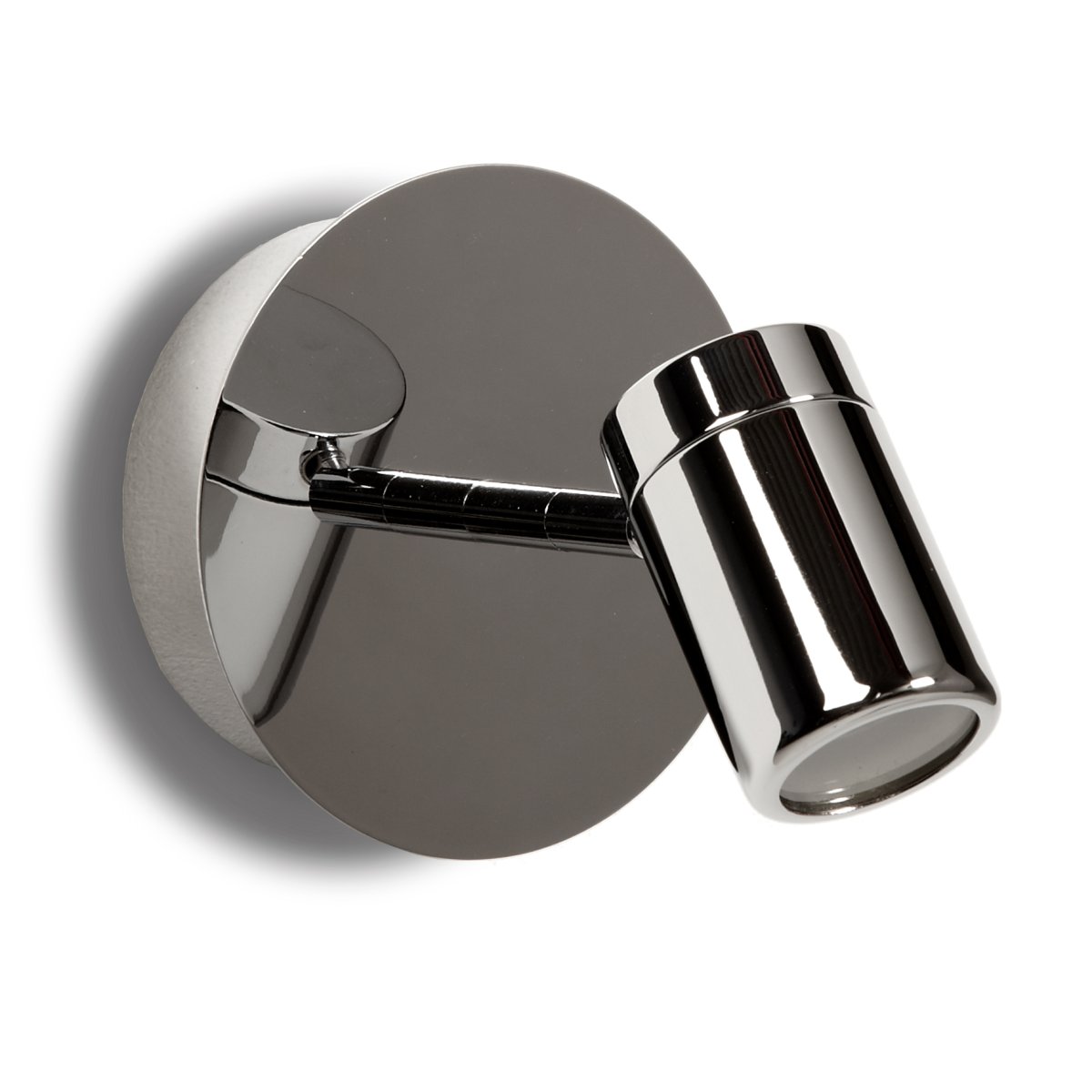 Möja Ø18 Chrome lampe de salle de bain De Armaturhantverk - Ce spot de salle de bain &eacute;l&eacute;gant au design chrom&eacute; est parfait pour donner &agrave; votre salle de bain un &eacute;clairage moderne et fonctionnel.