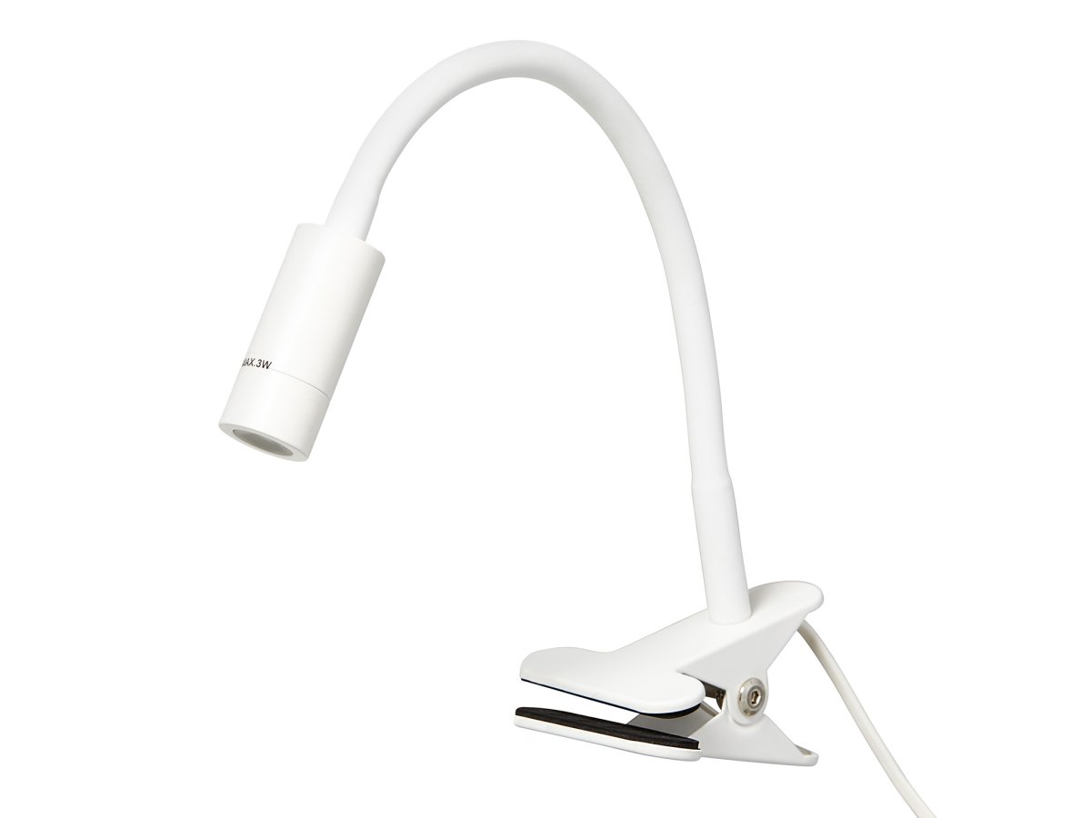 Arholma Blanc lampe à pince De Armaturhantverk - Le bras r&eacute;glable permet de diriger la lumi&egrave;re avec pr&eacute;cision, ce qui rend la lampe id&eacute;ale pour lire, travailler ou comme &eacute;clairage suppl&eacute;mentaire au lit ou au bureau.