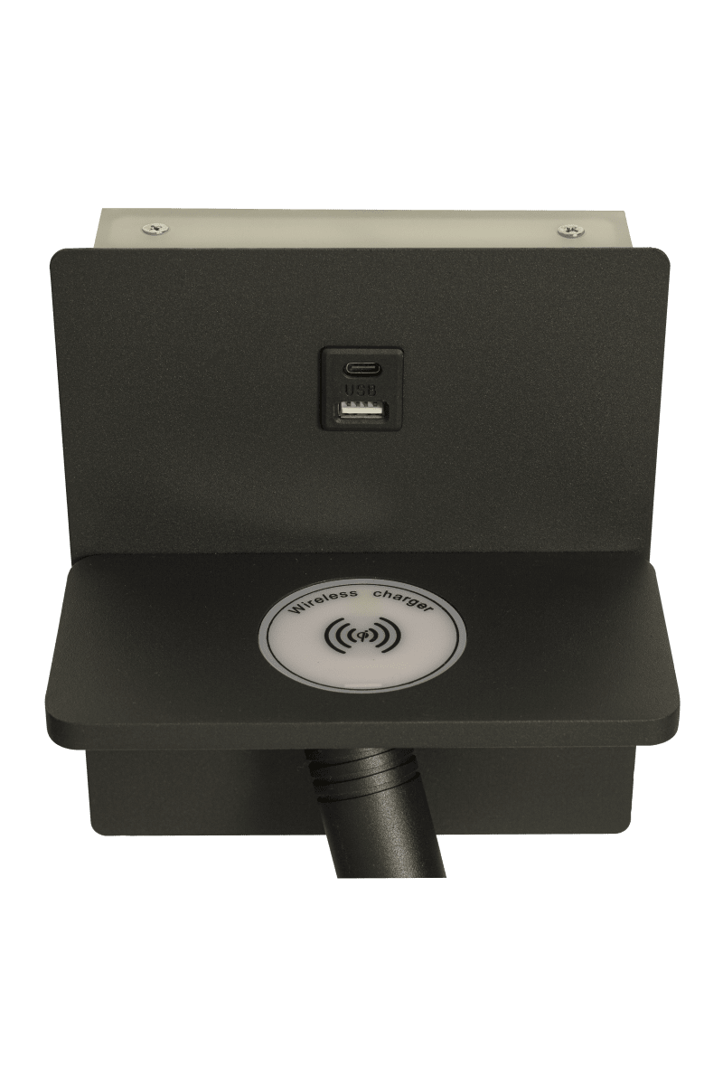 Astor Noir lampe de lecture De Aneta Lighting - Astor dispose &eacute;galement d'un plateau pratique avec un chargeur sans fil pour votre t&eacute;l&eacute;phone portable et de deux ports USB (USB A et C) &agrave; l'avant.