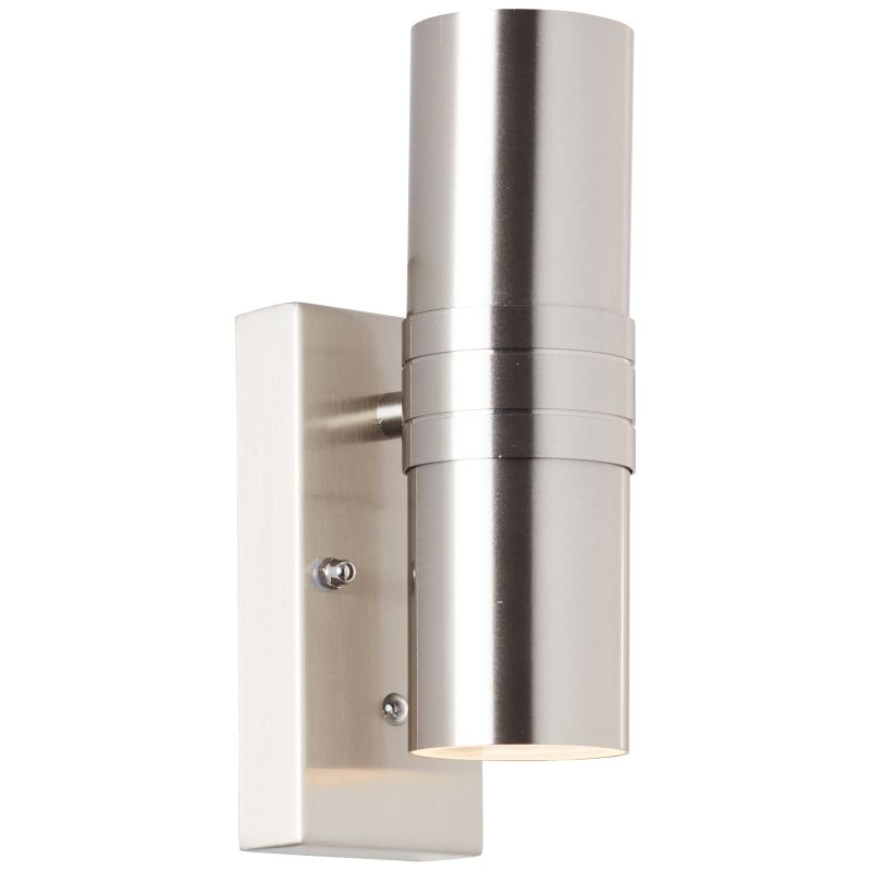 Hanni Acier lampe d’extérieur De Brilliant - L'applique murale d'extérieur Hanni est conçue pour un éclairage décoratif, transformant une simple façade en une petite œuvre d'art mêlant ombre et lumière.