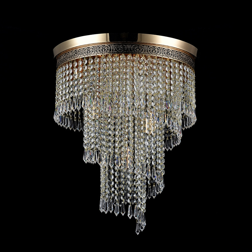 Cascade Ø42 Or cristal De Maytoni - Les prismes d&eacute;coratifs sont suspendus sur plusieurs niveaux et renferment les sources lumineuses, cr&eacute;ant un jeu de lumi&egrave;re rayonnant et une atmosph&egrave;re exclusive.